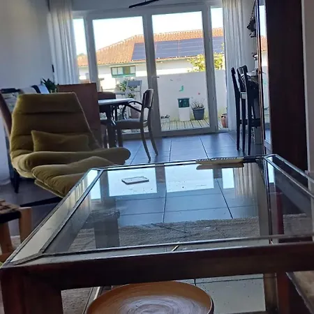 Spacieux Et Lumineux Avec Terrasse, Proche Centre 公寓
